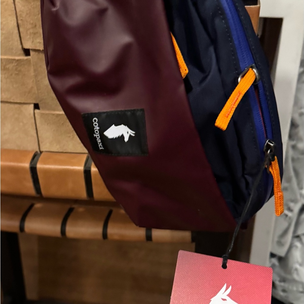 Cotopaxi Coso 2L Hip Pack Cada Dia